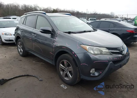 2015 Toyota Rav4 Xle from USA, damaged, VIN JTMRFREV5FD163615